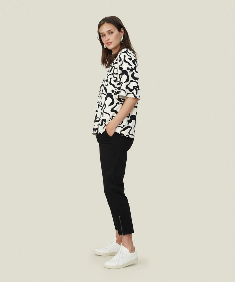 BESSANA JERSEY TOP, Black