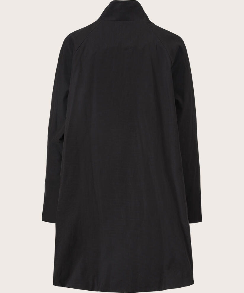 Teresa Frakke , Black