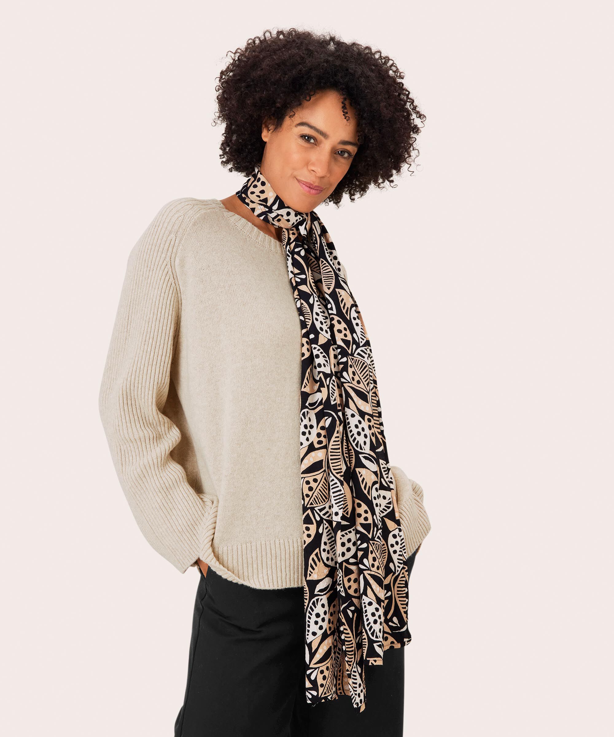 Along Tørklæde, Travertine