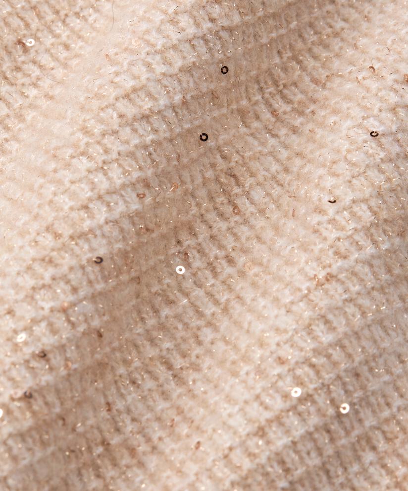 Farinna Top, Bisquit