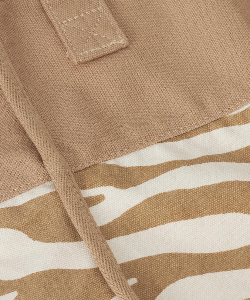 Rio Taske, Travertine
