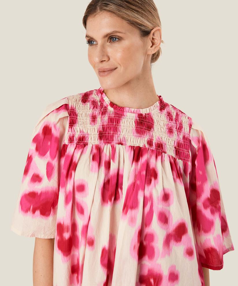 Nirassa Kjole, Pink Flambé