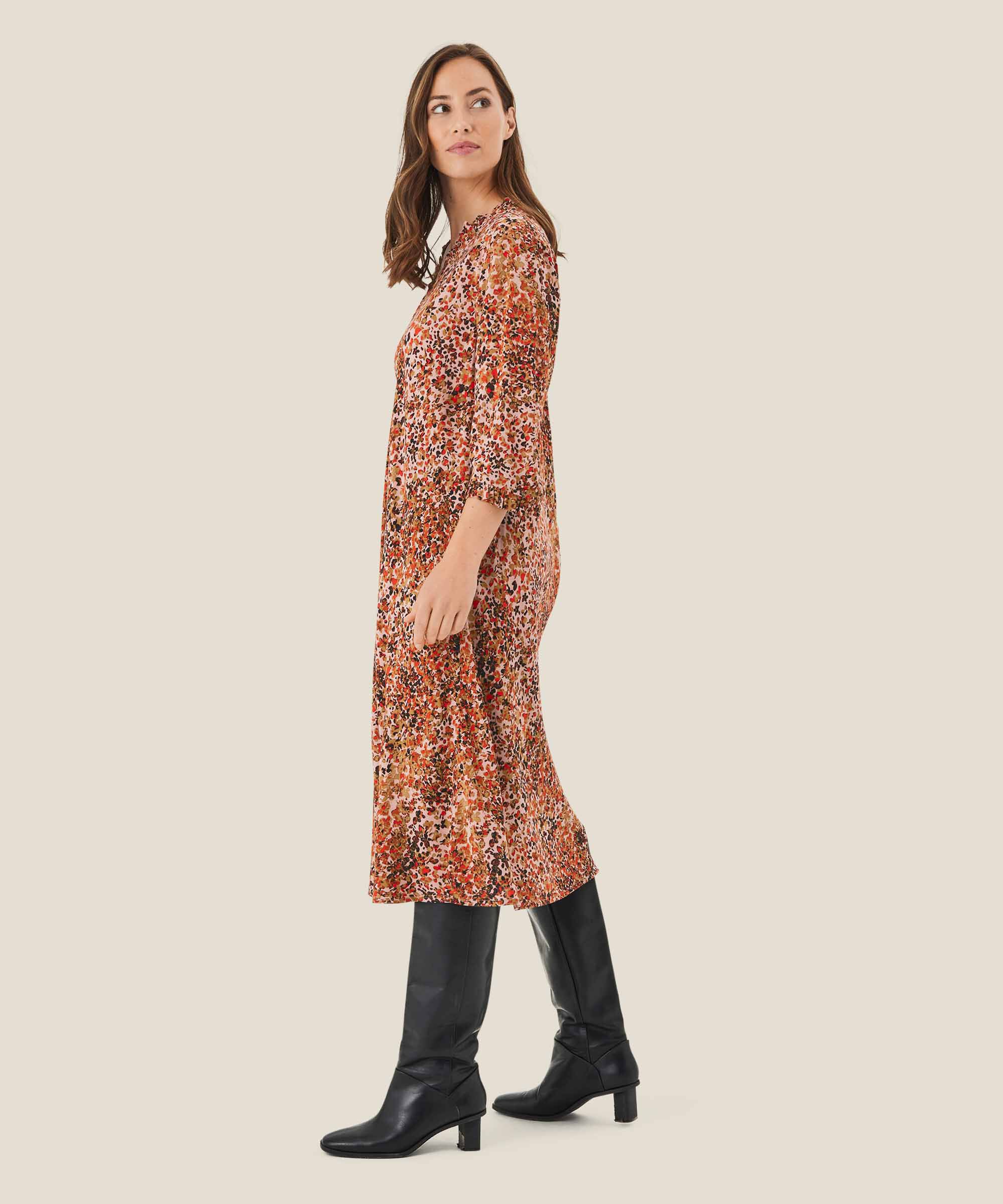 Nyrgit Kjole, Misty Rose