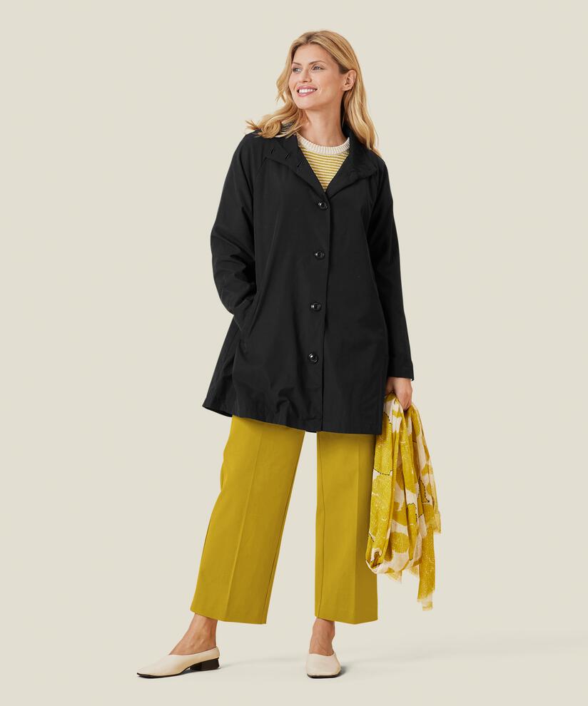 Teresa Frakke , Black