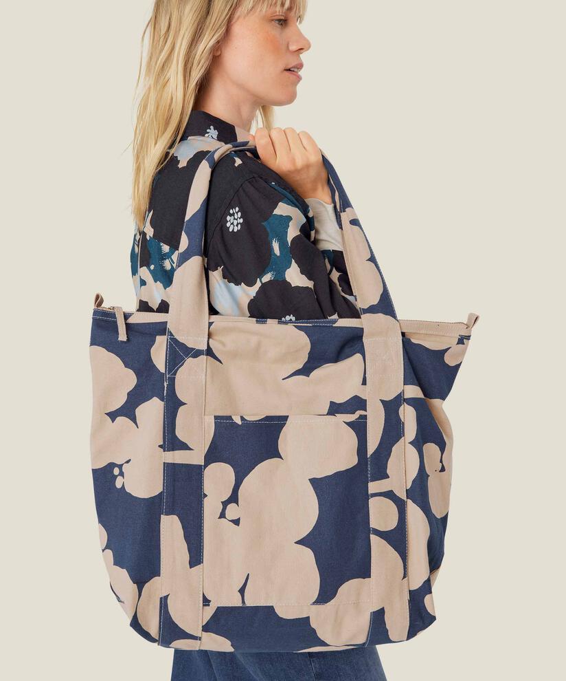 Raka Taske, Pure Cashmere