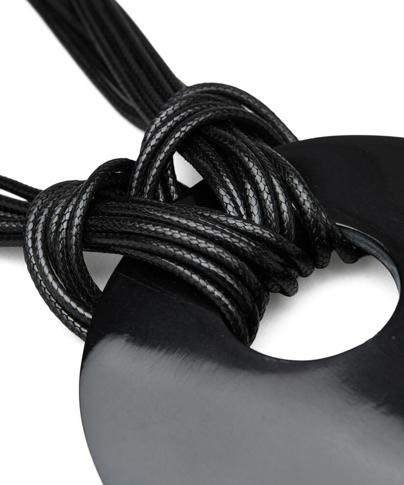 ROSENA HALSKÆDE, Black