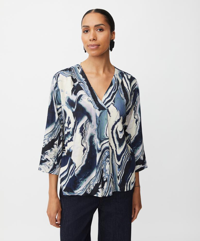 Daciana Top, Wisteria