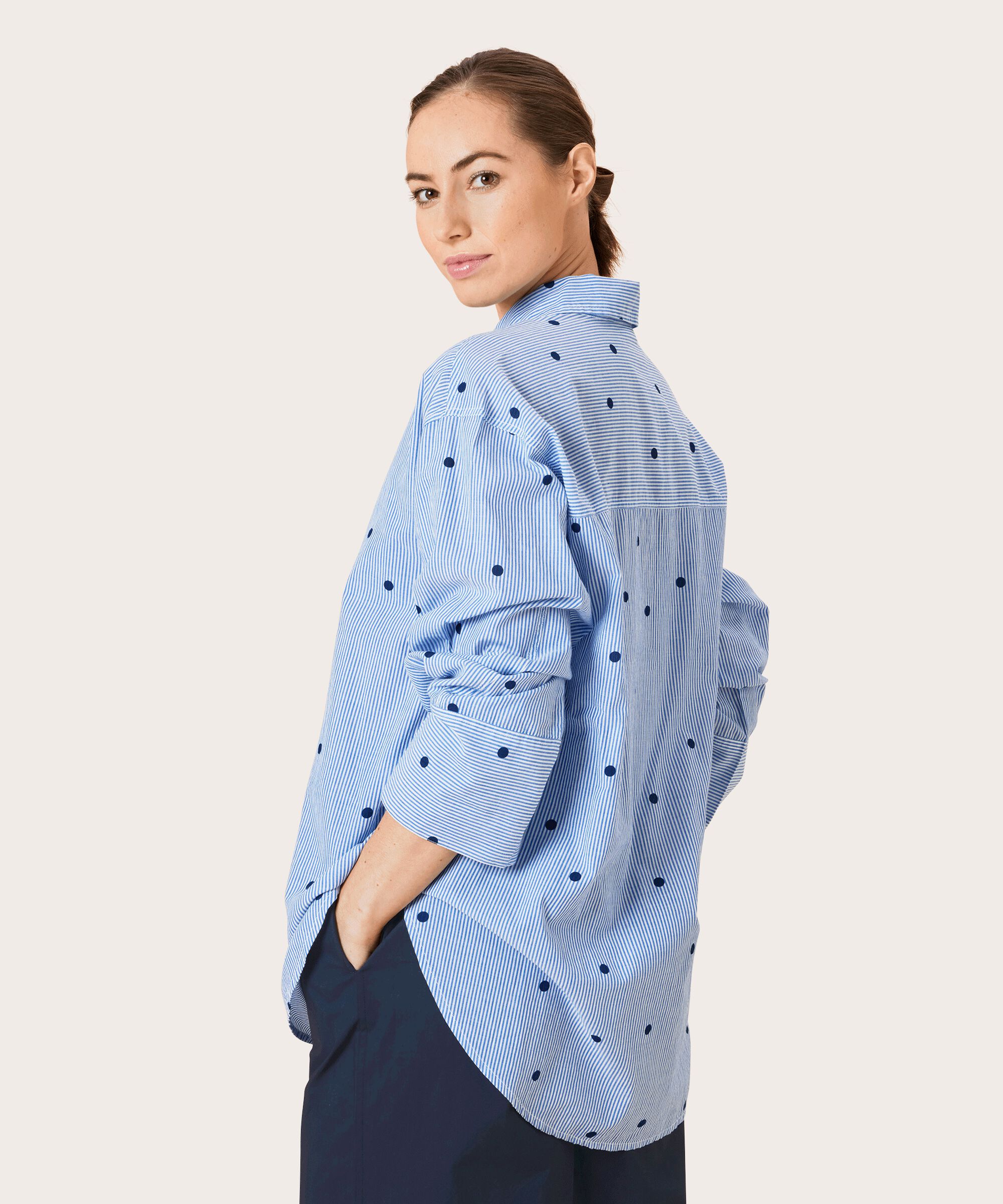 Gila Tunika, Quiet Harbor