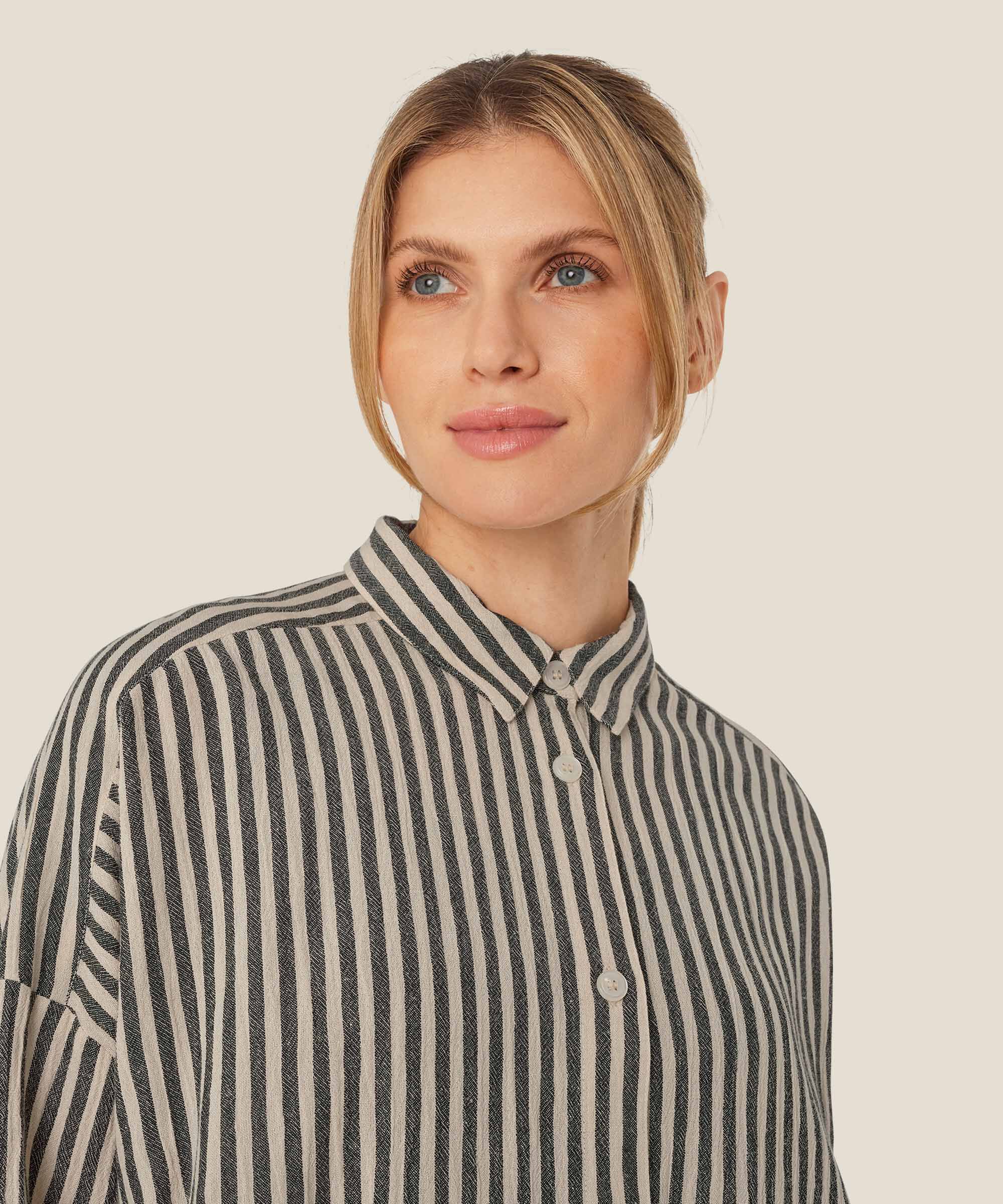 Ilze Skjorte, Black