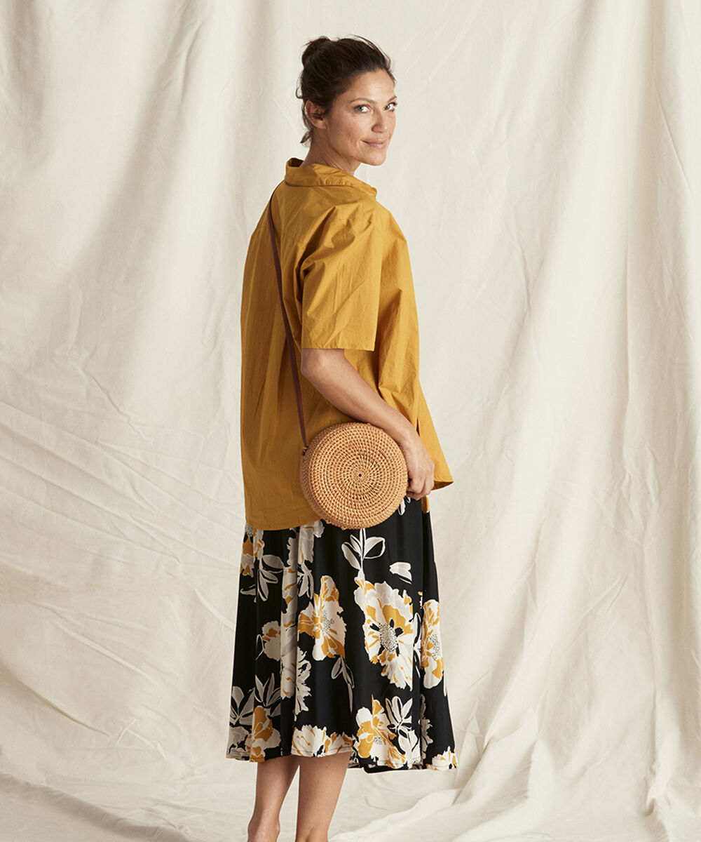 SONDRA NEDERDEL, Chai Tea