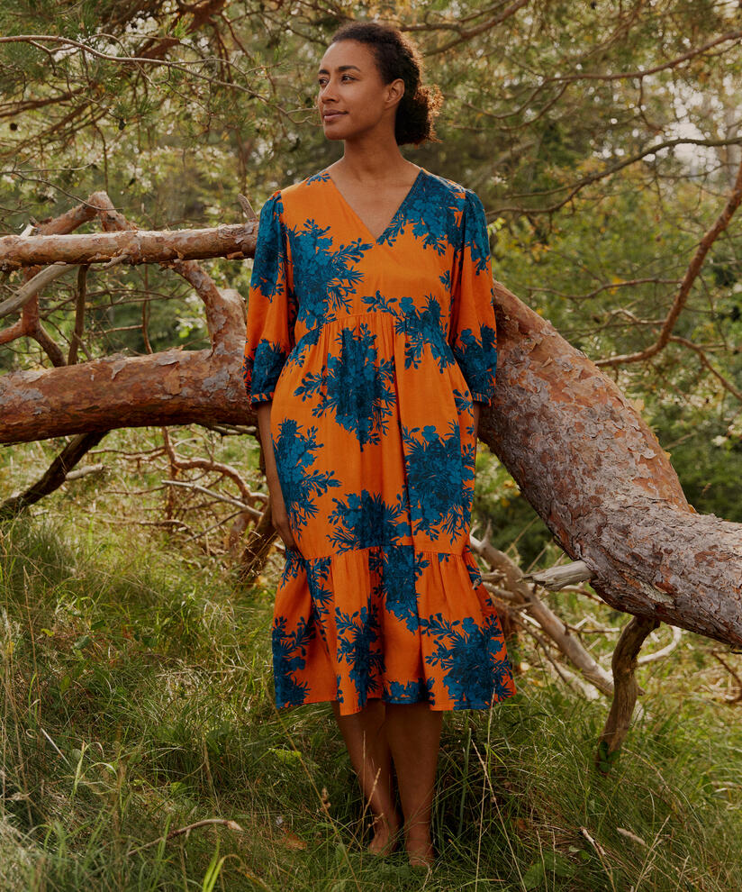 Nette Kjole, Russ Orange