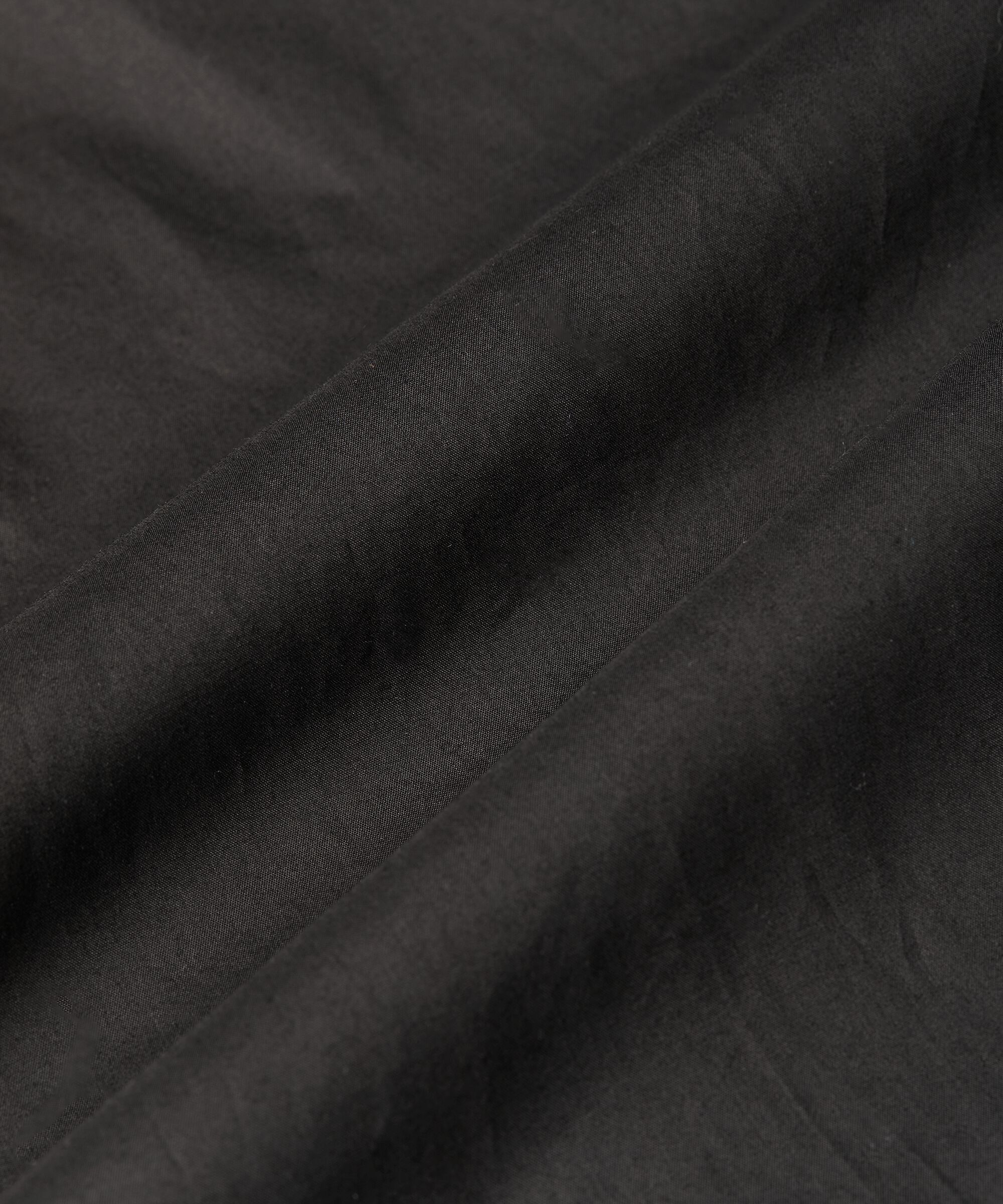Najran Kjole, Black