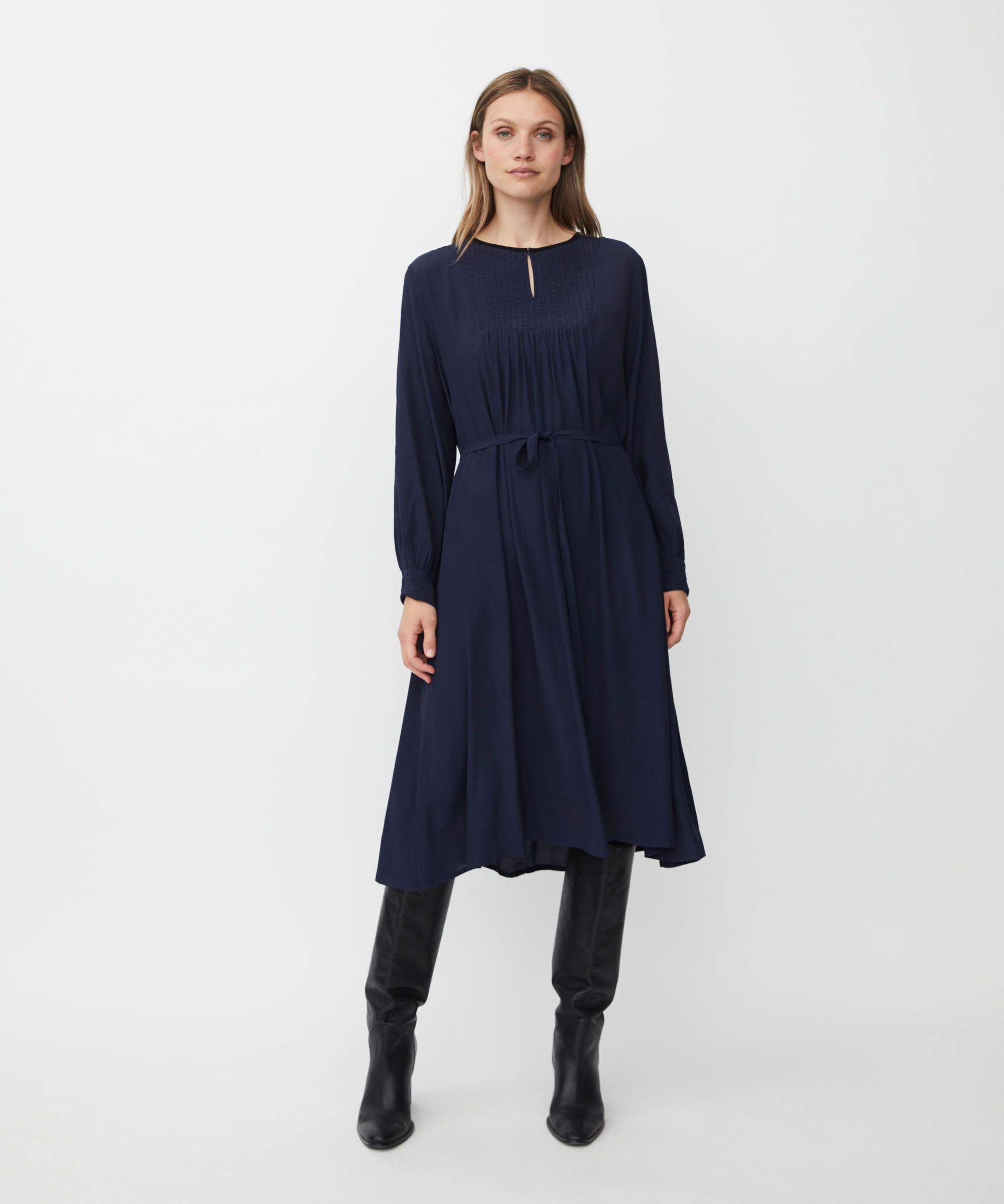 Normata Kjole, Navy Blazer
