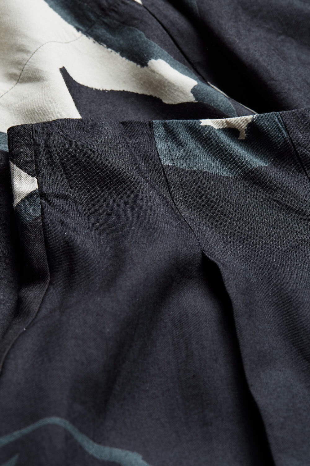 SALLY NEDERDEL, Black