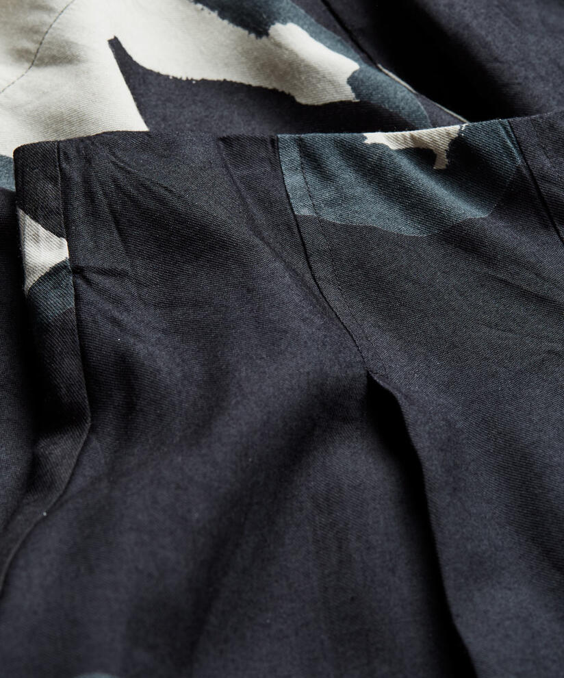 SALLY NEDERDEL, Black