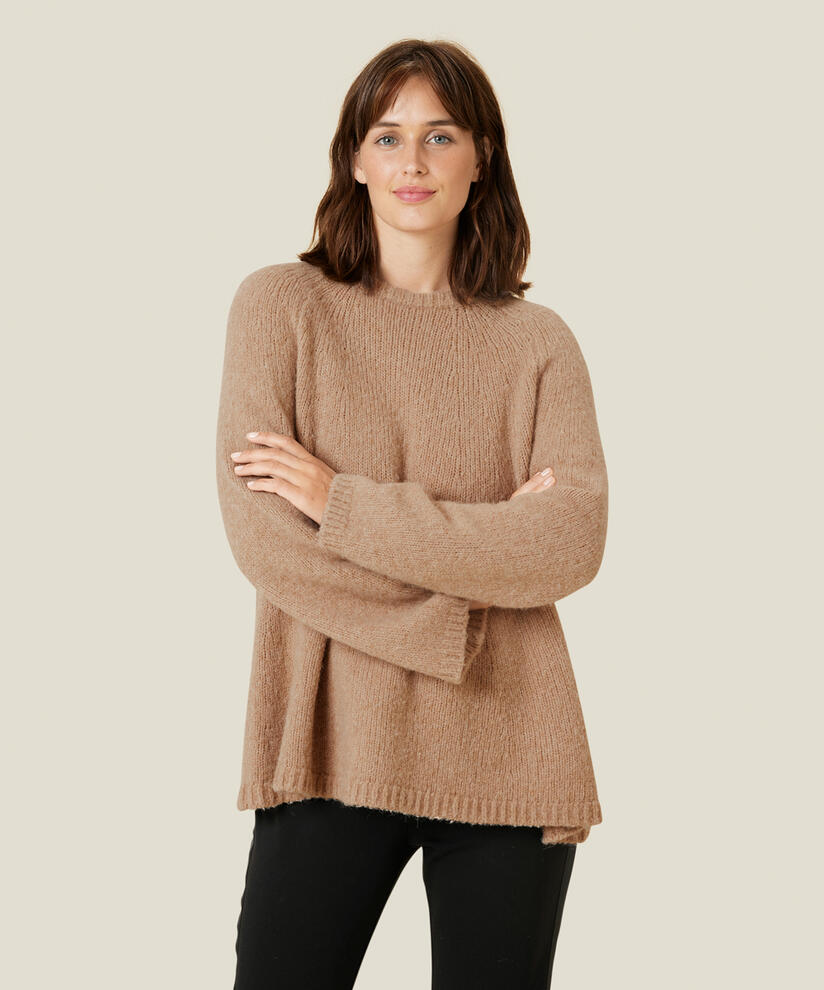 FALLON TOP, Iced Coffee
