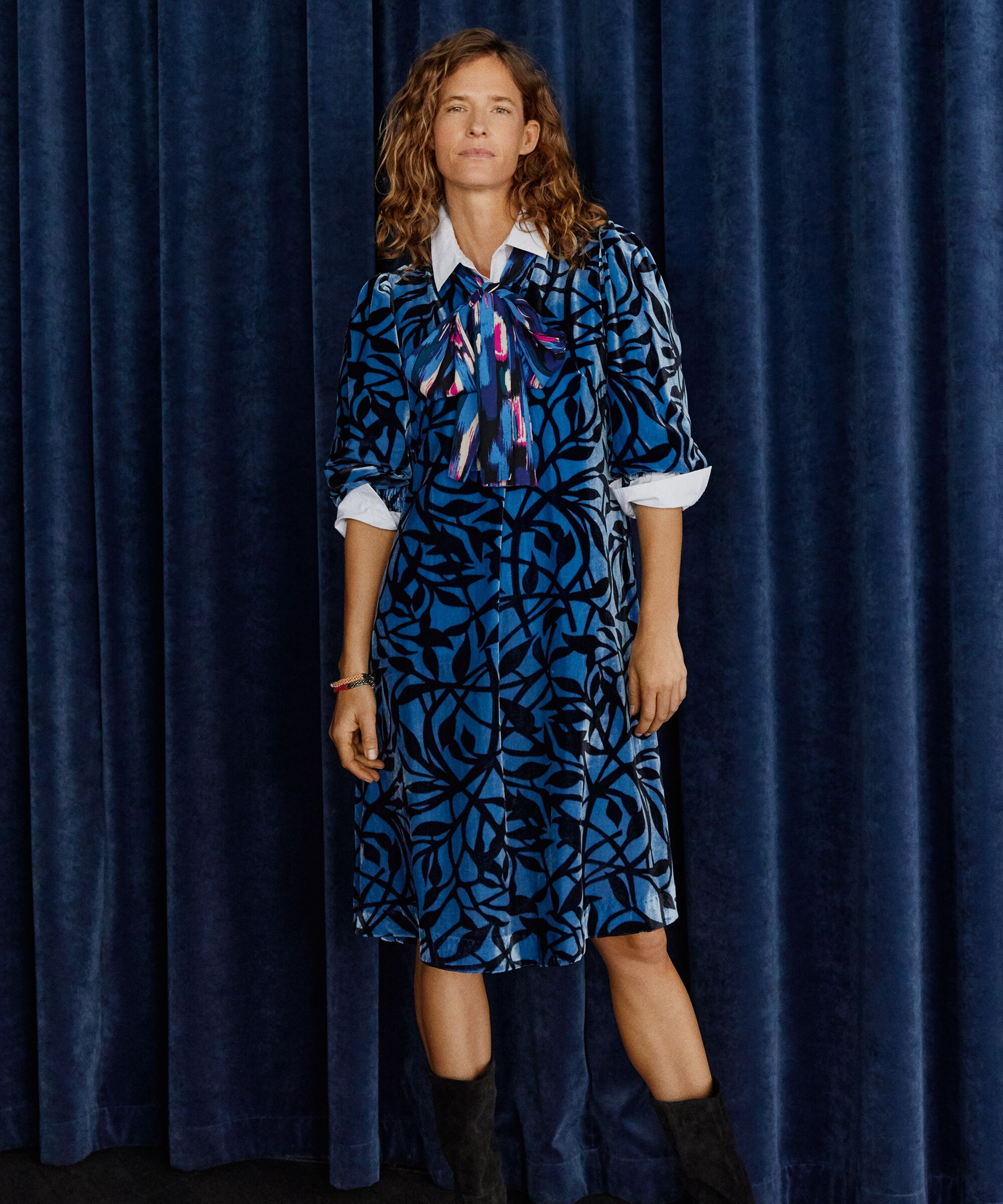 Nejalu Kjole, Federal Blue