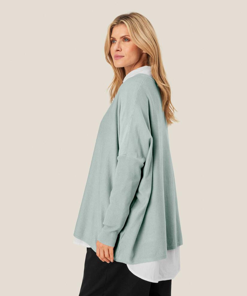 Fronia Top, Ether