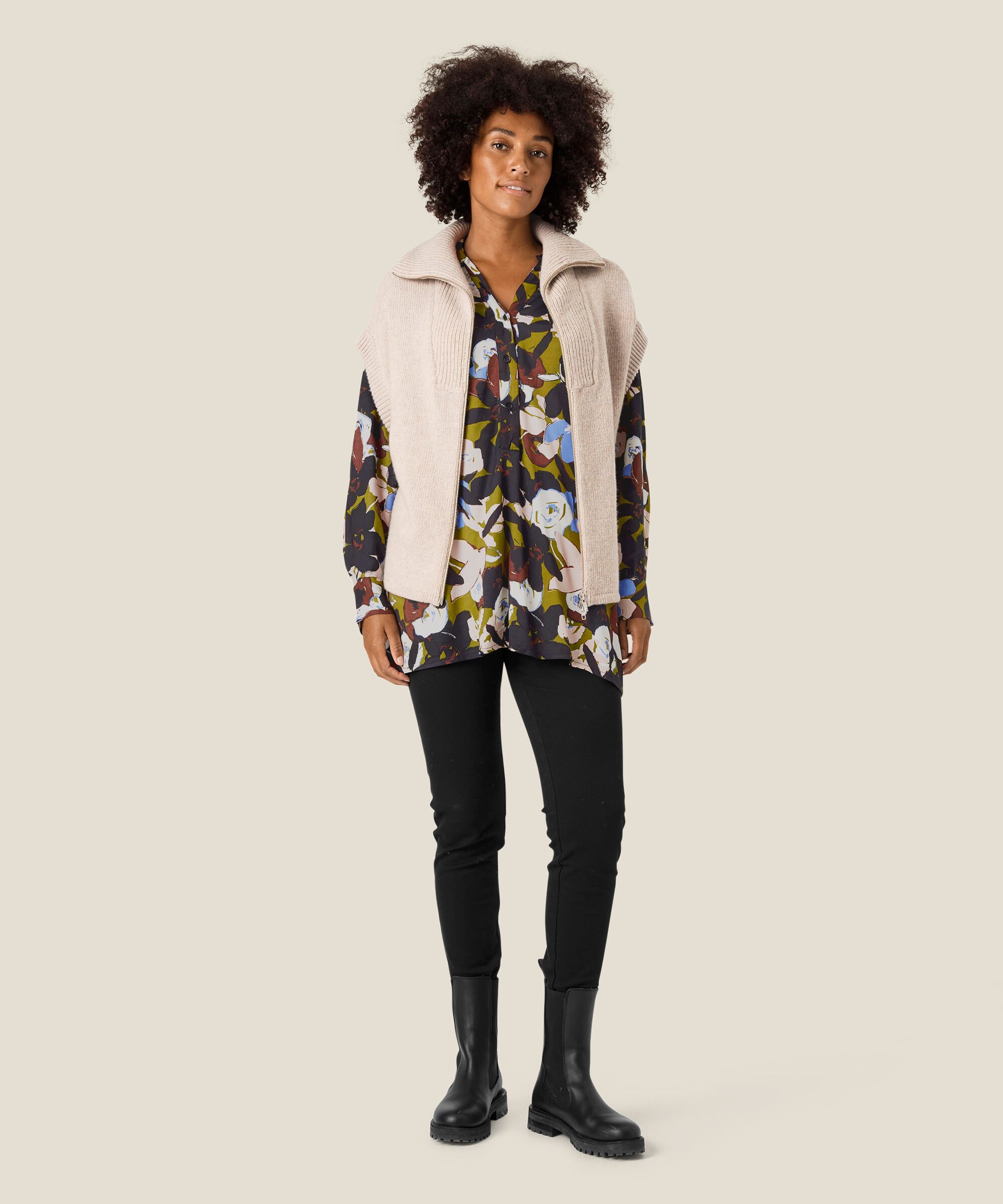 Feli Cardigan, Whitecap