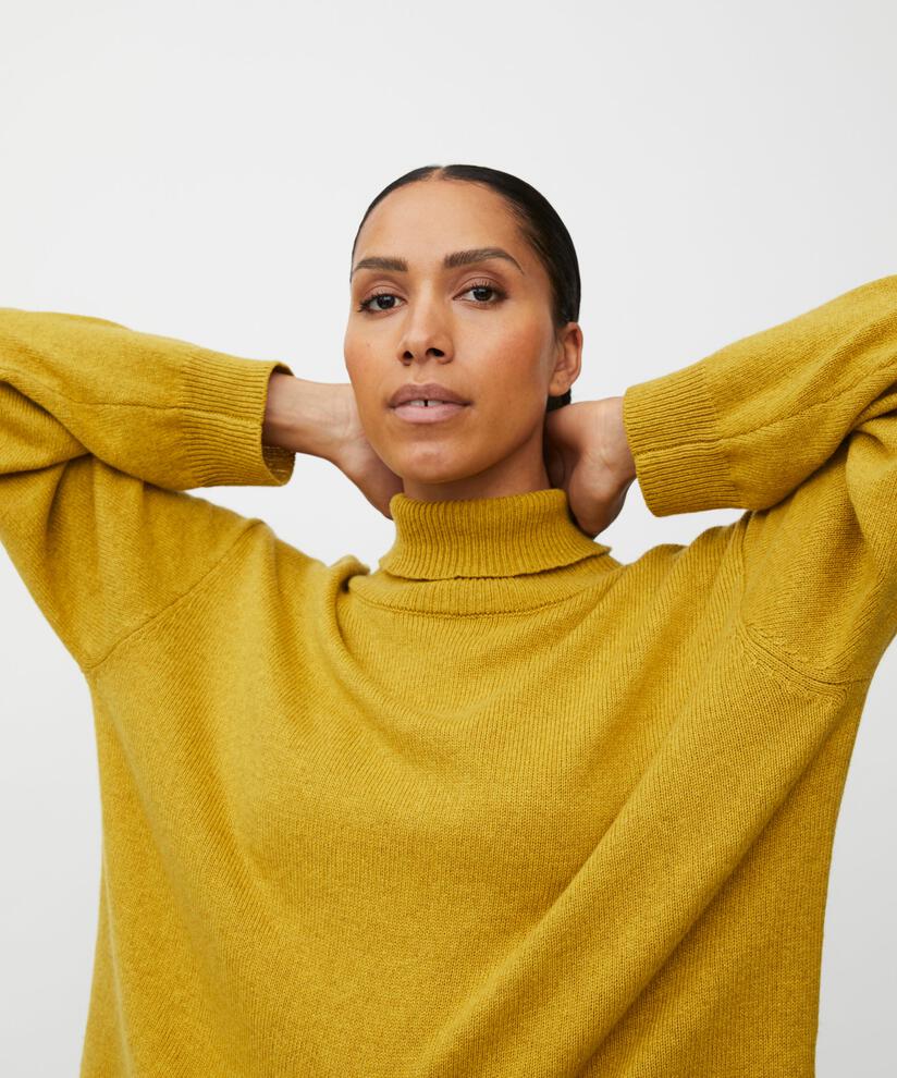 Faricka Top, Golden Green