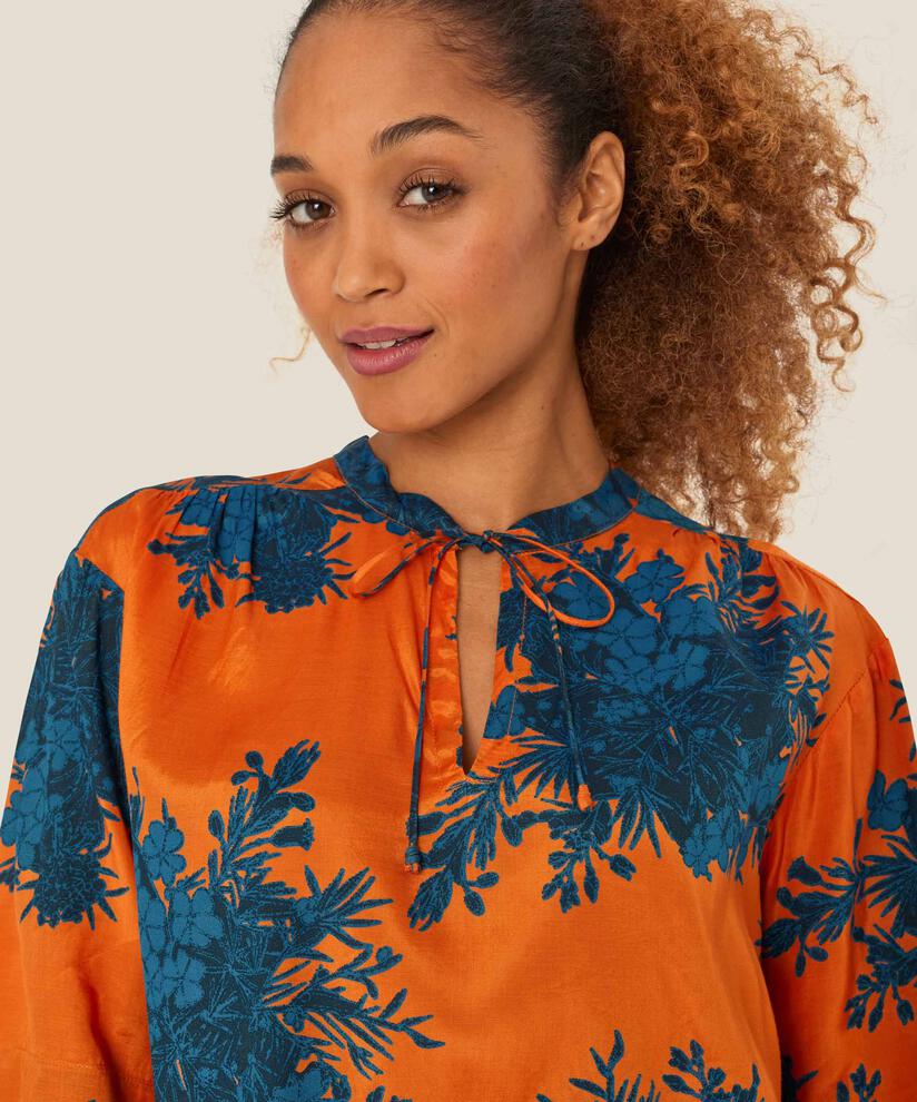Boniti Top, Russ Orange