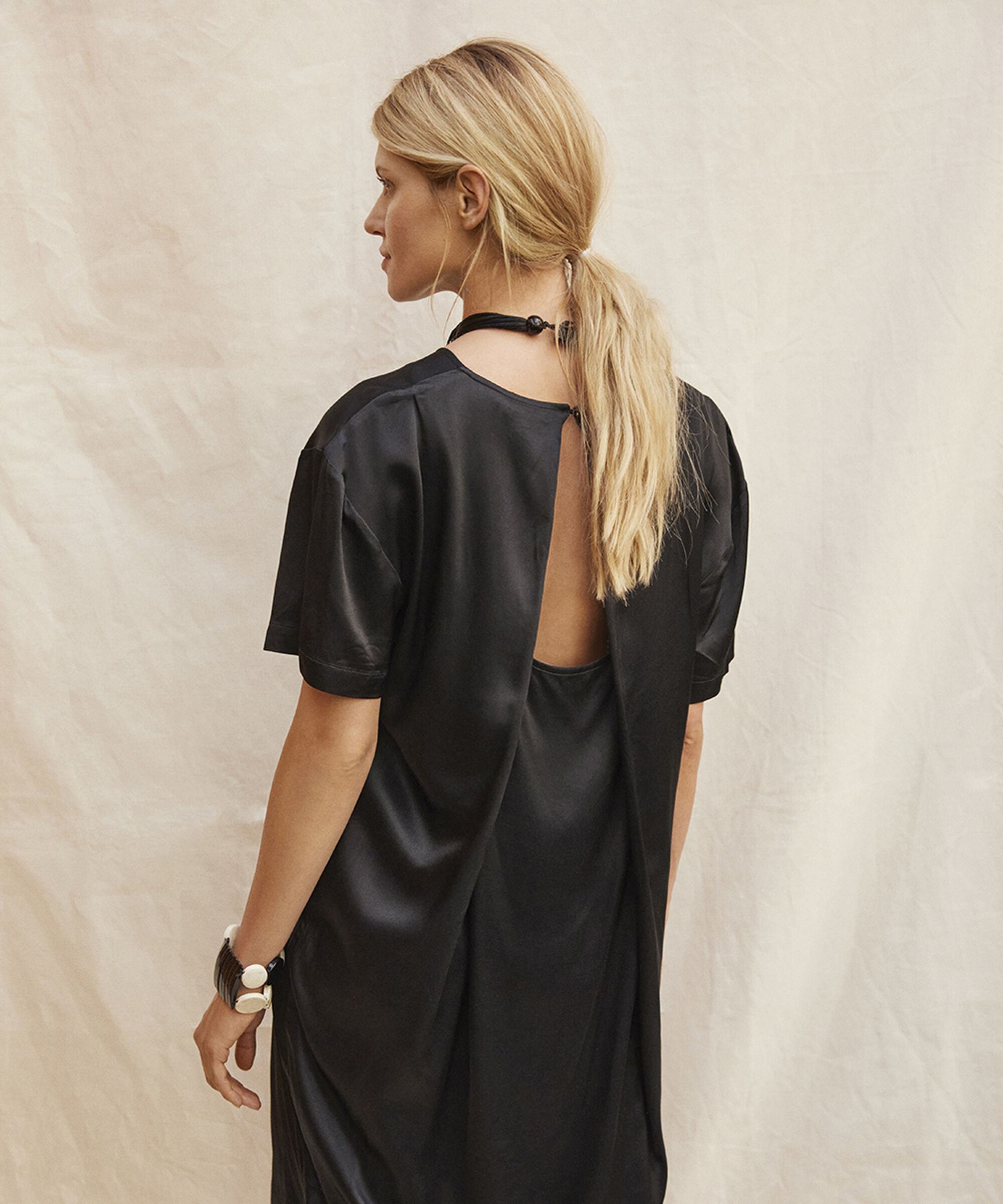NADIRA KJOLE, Black
