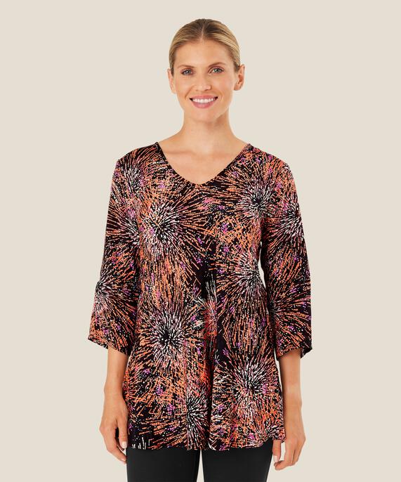 Bluser fra Masai | Shop væld af skønne bluser i smarte designs, kvaliteter og smukke silhuetter.