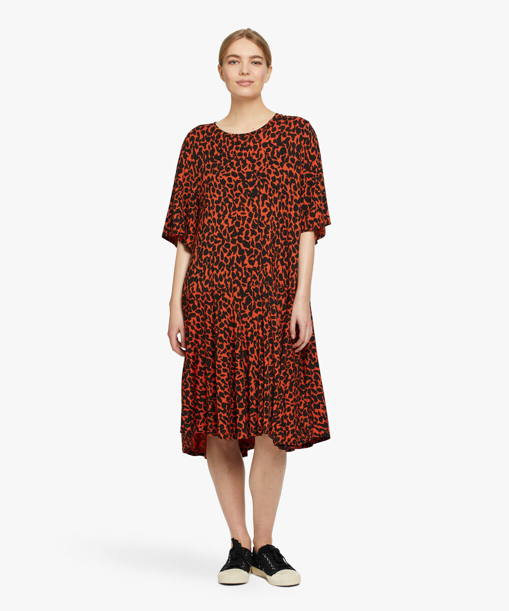 NESSANA KJOLE, Burnt Ochre