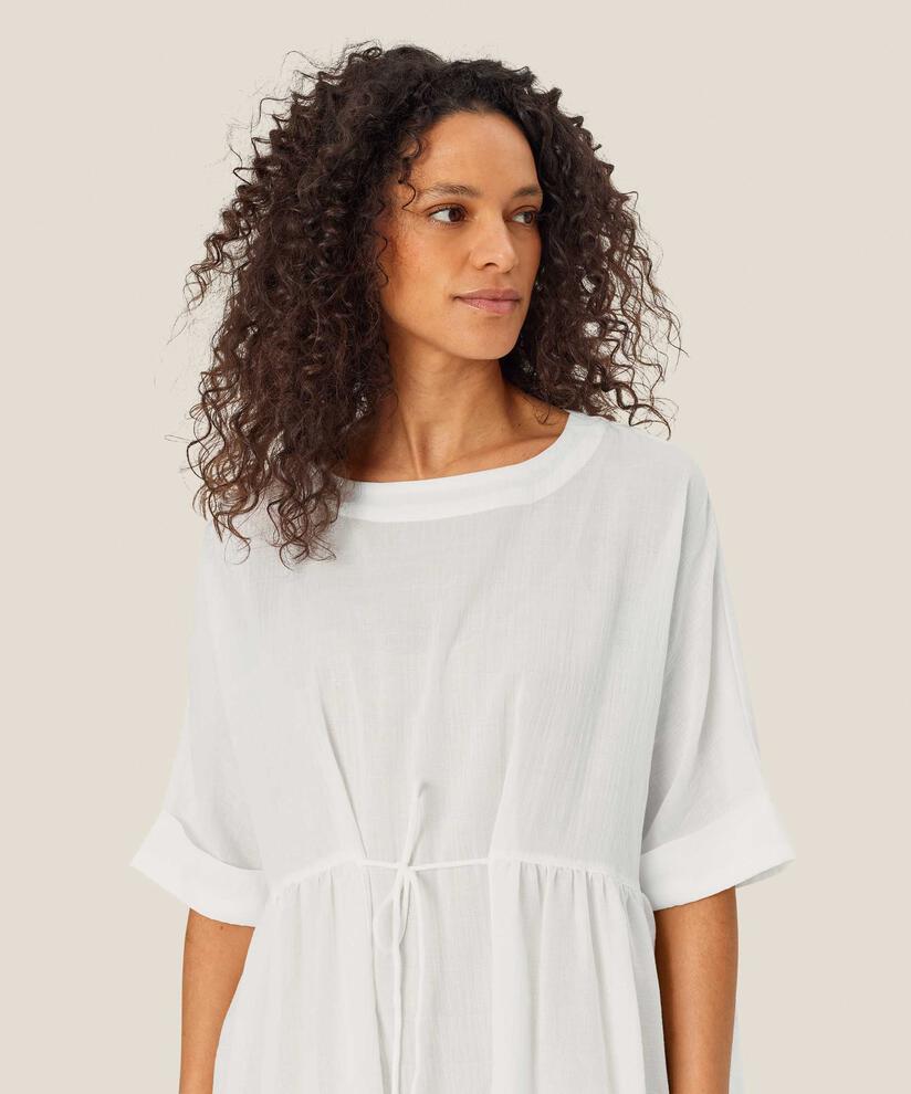 Nilinna Kjole, White
