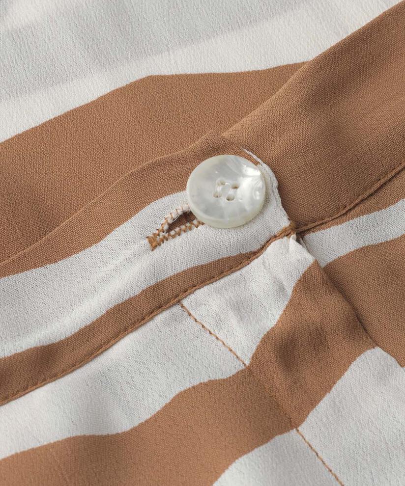 Perinus BUKSER, Chipmunk