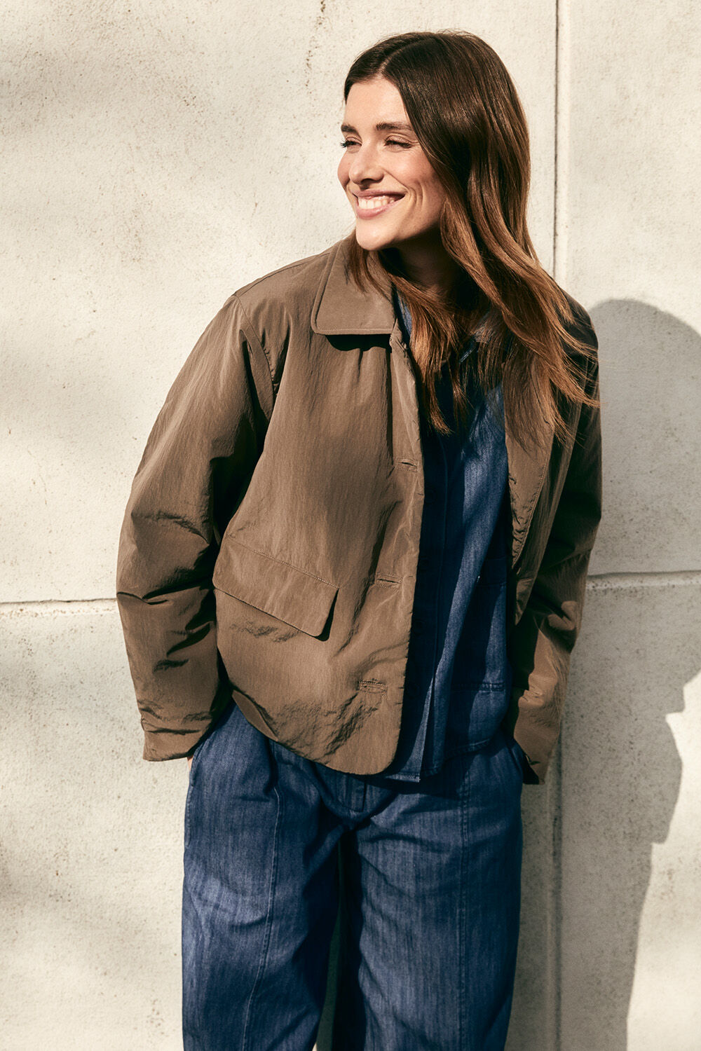 Ivarya Denim skjorte - Medium Denim, Pelian Denim Bukser - Medium Denim, Tyniana jakke - Falcon