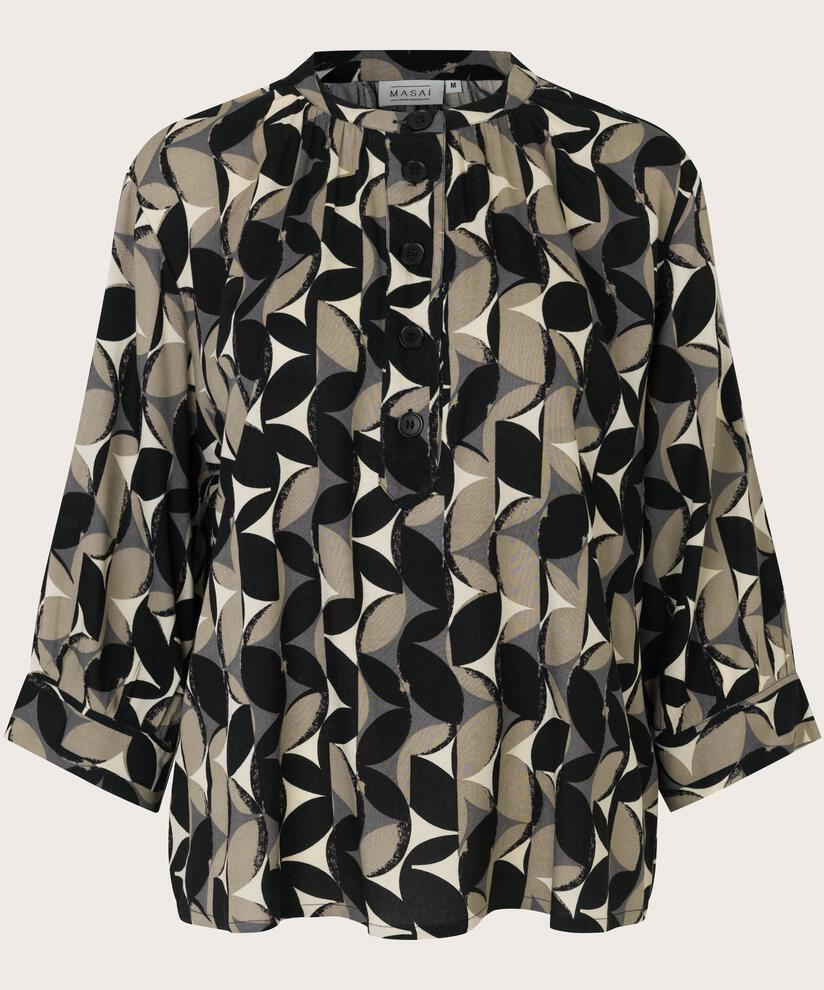 Delly Bluse, Volcanic