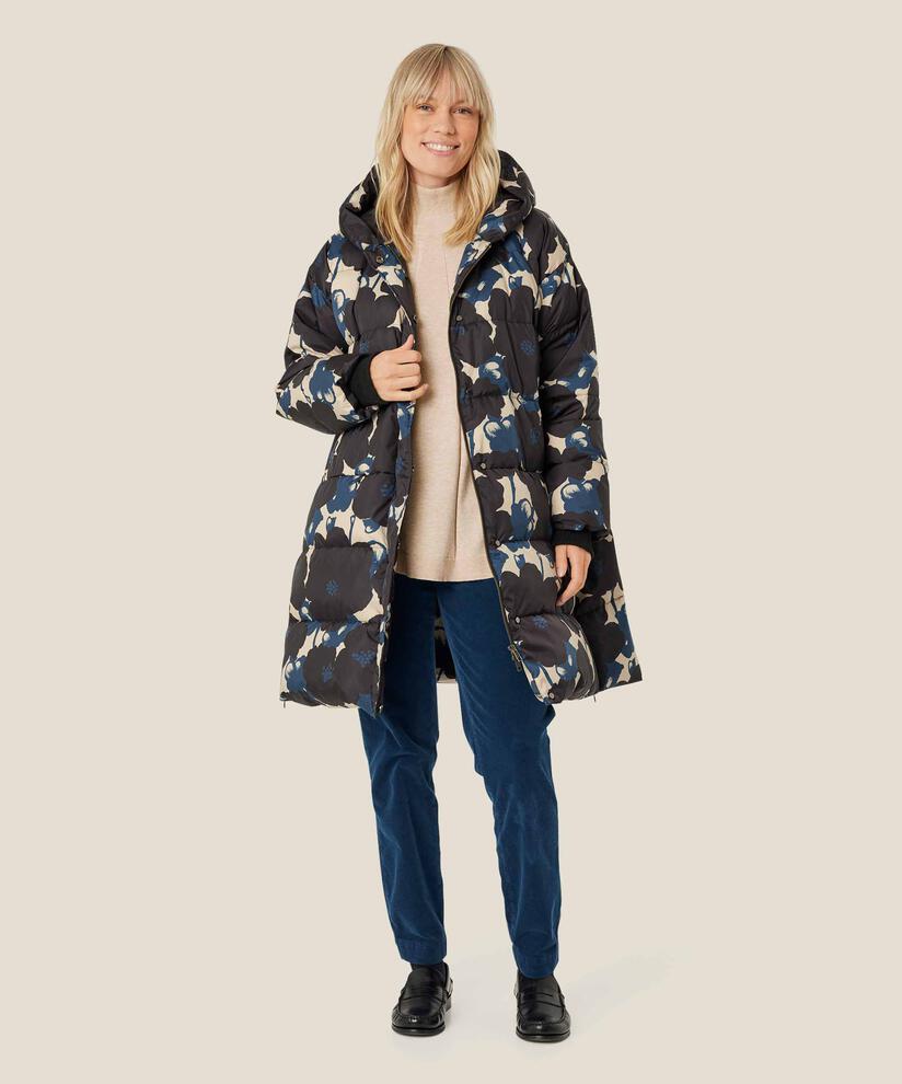 Thilde Dunfrakke, Moonlit Ocean