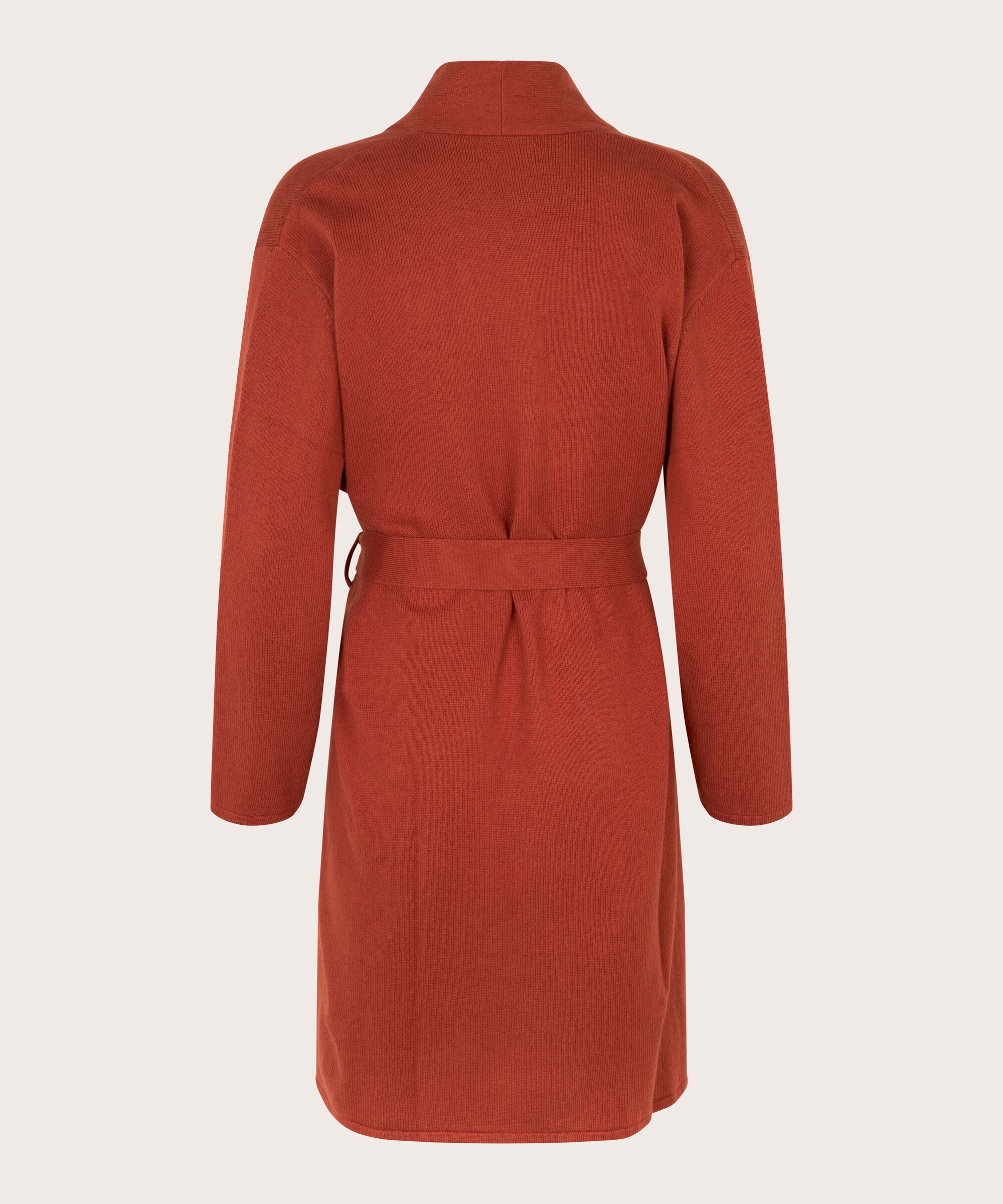 Lila Cardigan, Picante