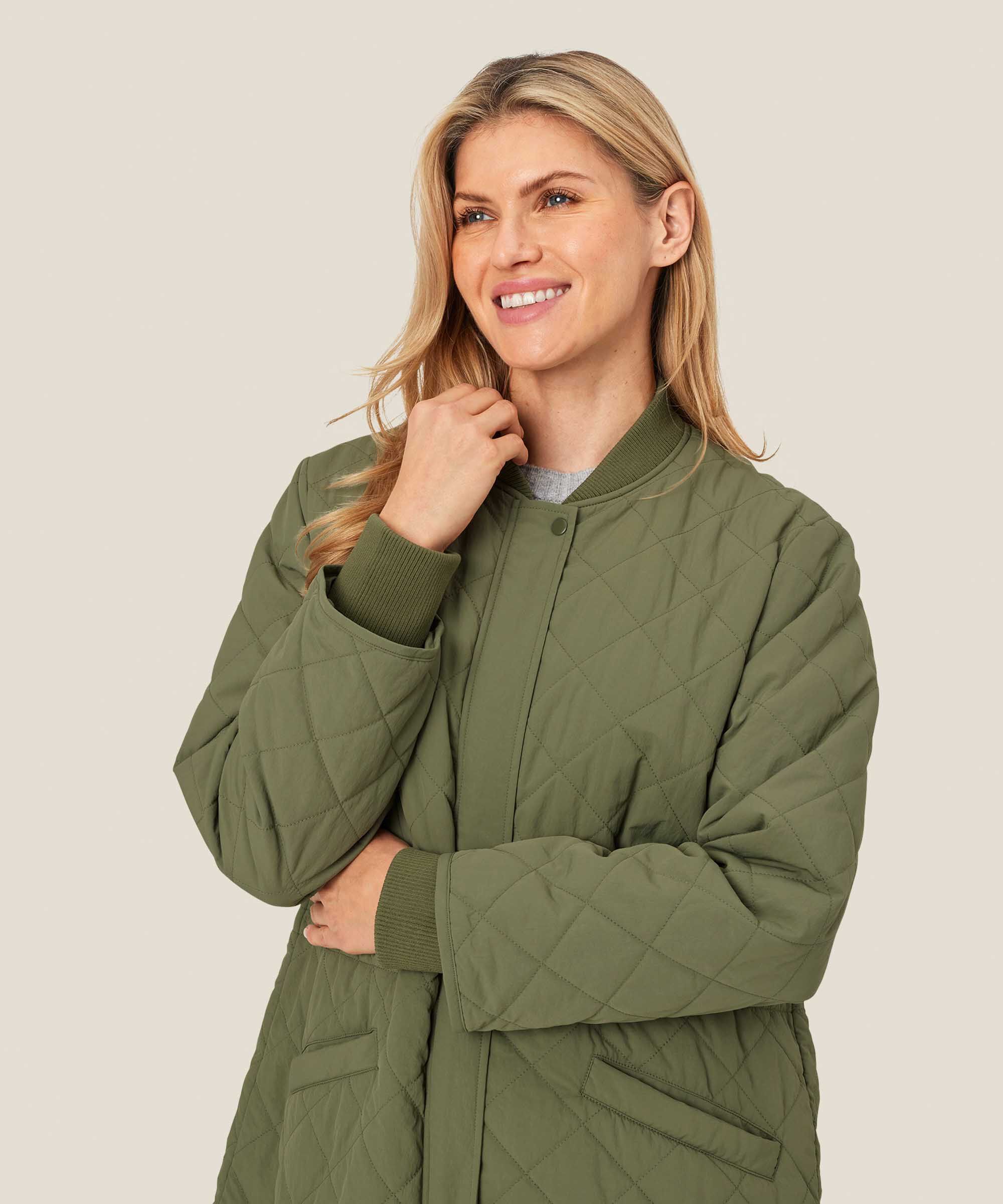 Topasi Frakke, D. Lichen Green