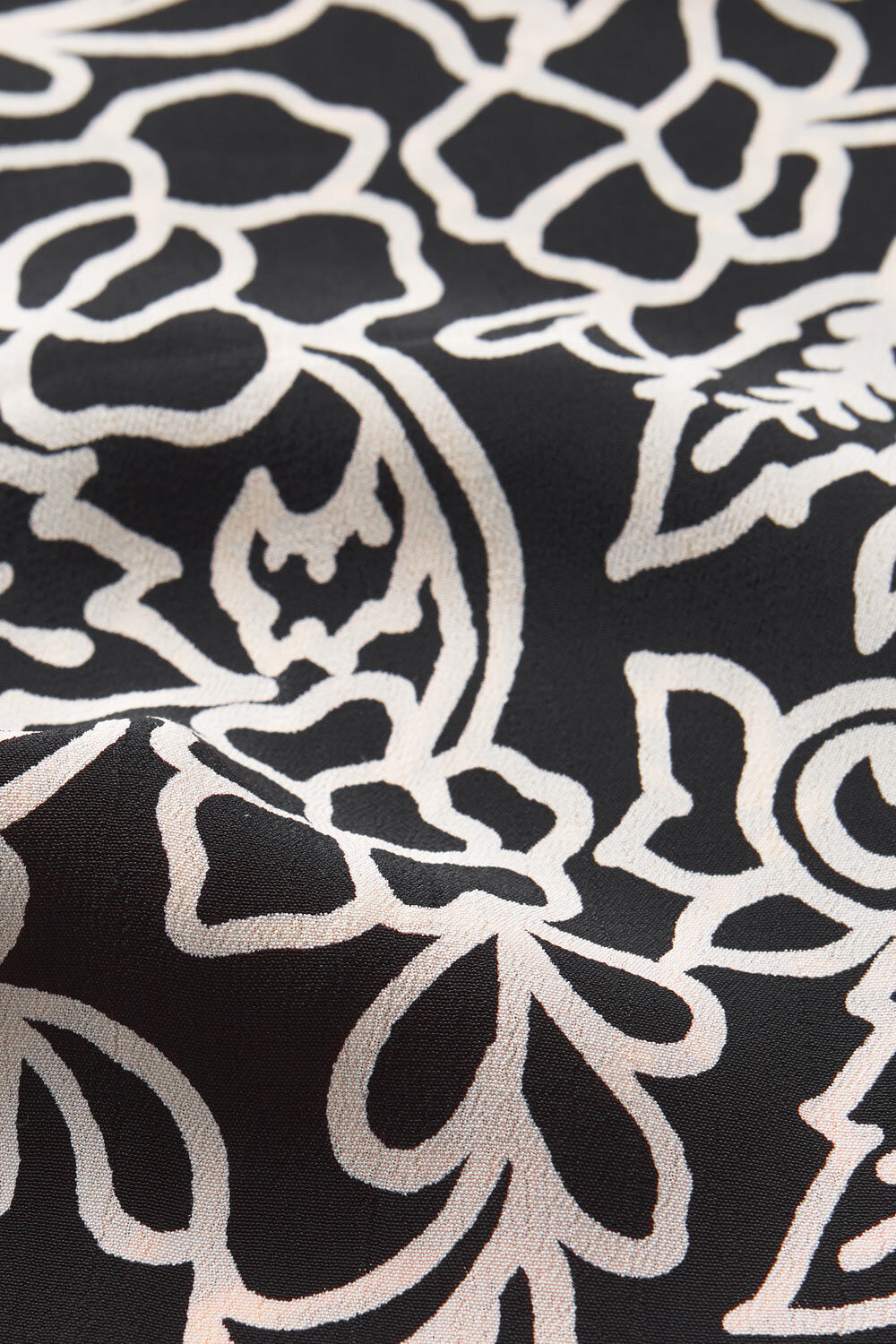 ALONG T&Oslash;RKL&AElig;DE, Black