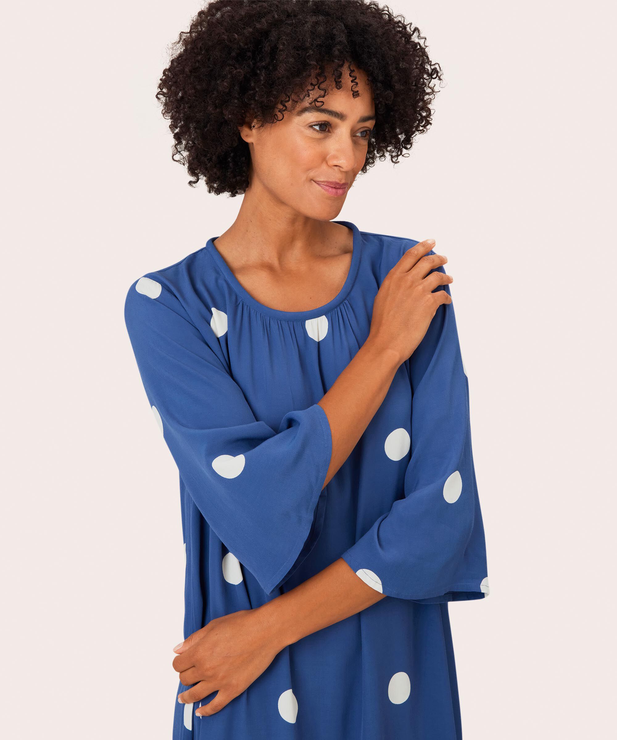 Nyla Kjole, True Navy