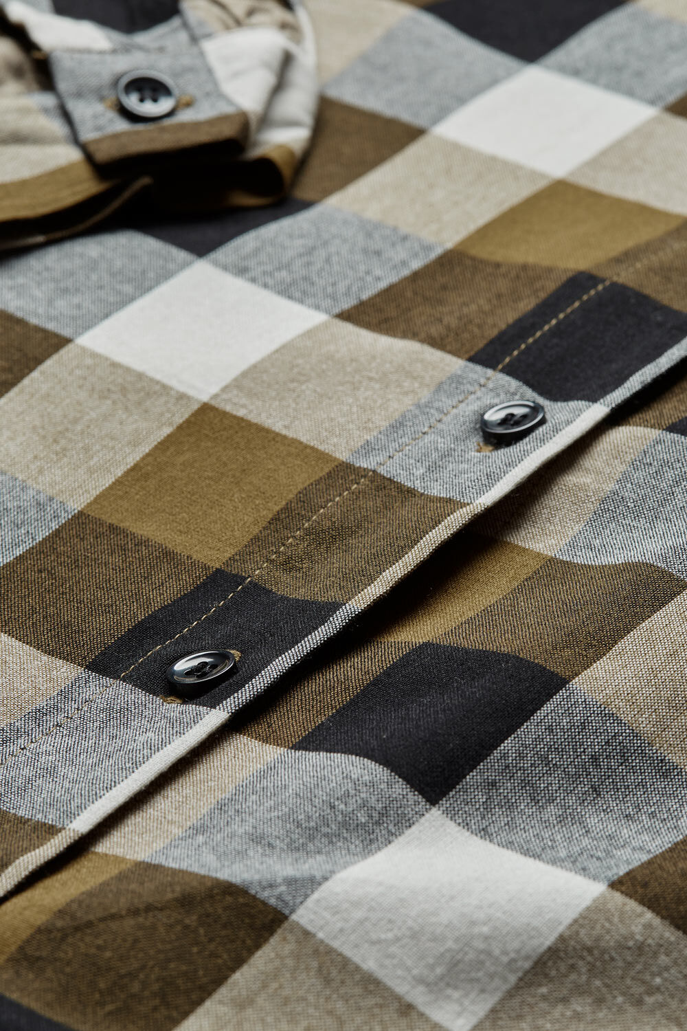 INGE SKJORTE, Lizard