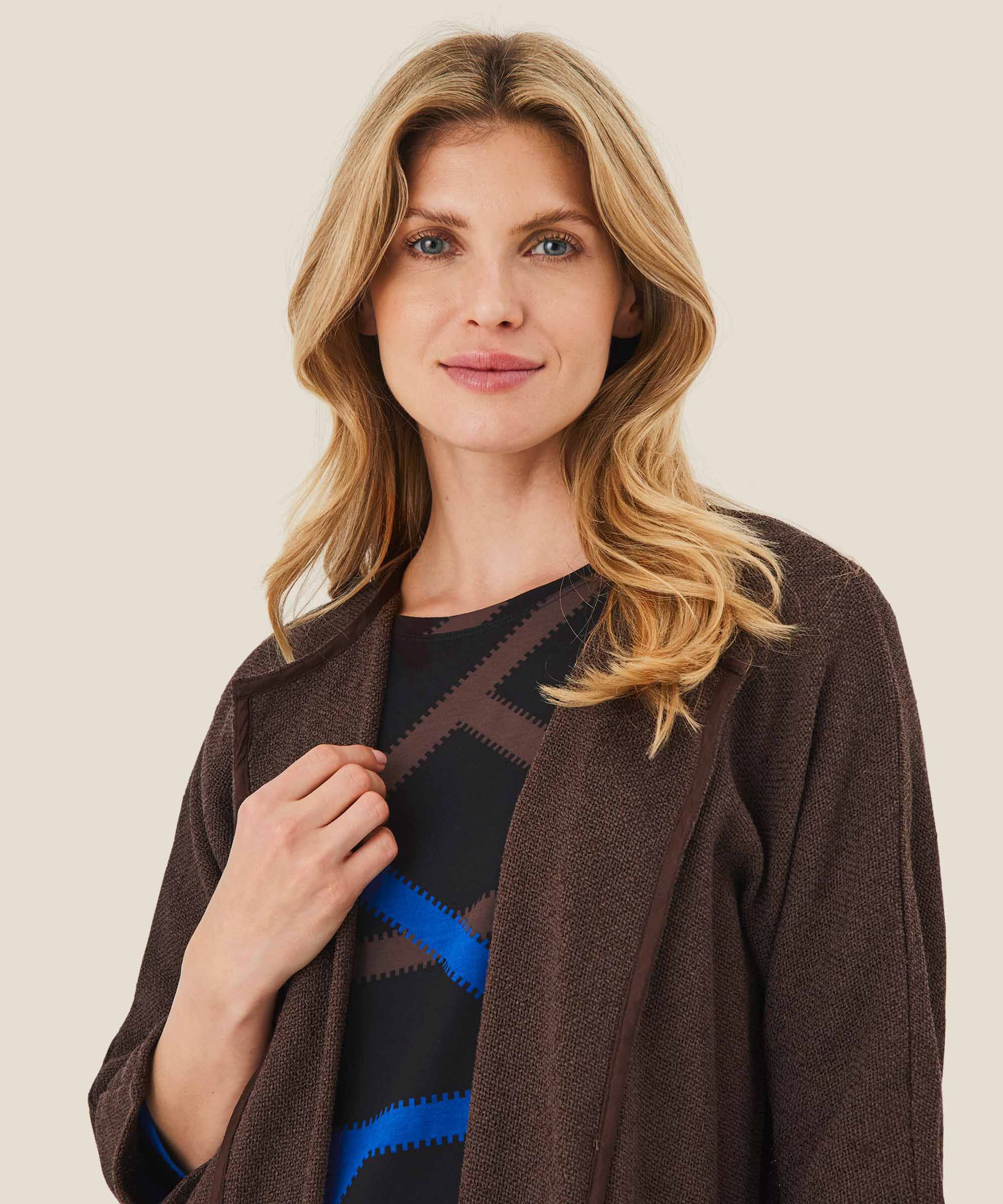 Jarmis Jakke, Coffee Bean