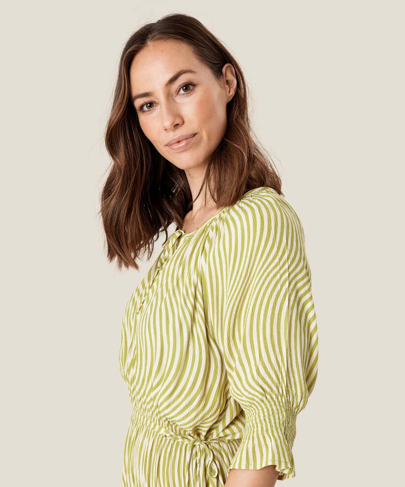 Nele Kjole, Lentil Sprout