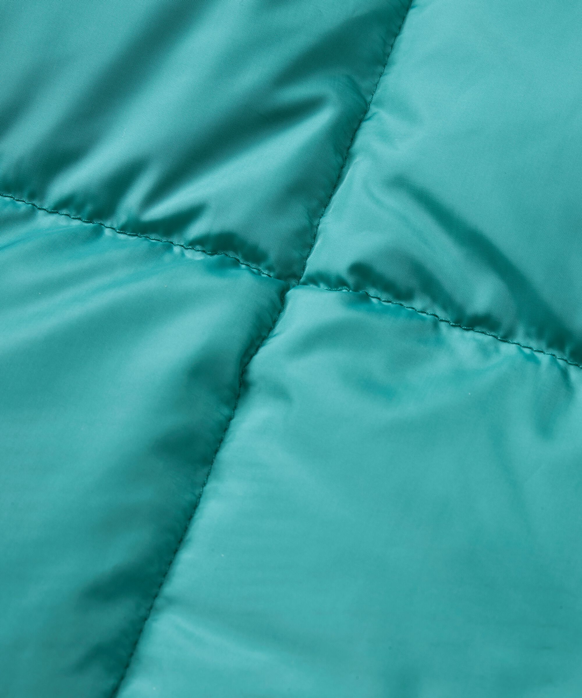 Tabiha Dunjakke, Teal