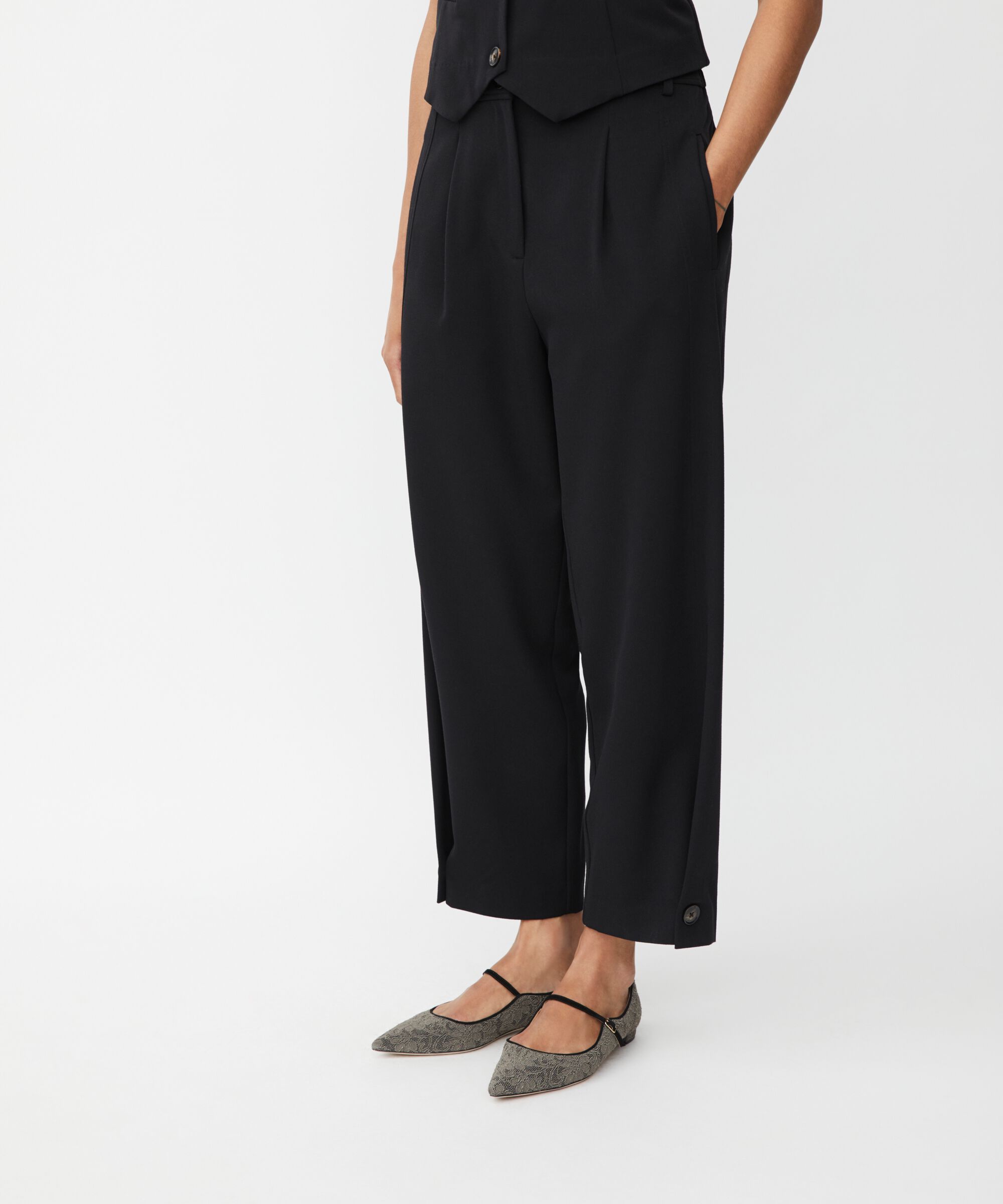 Punna Bukser, Black