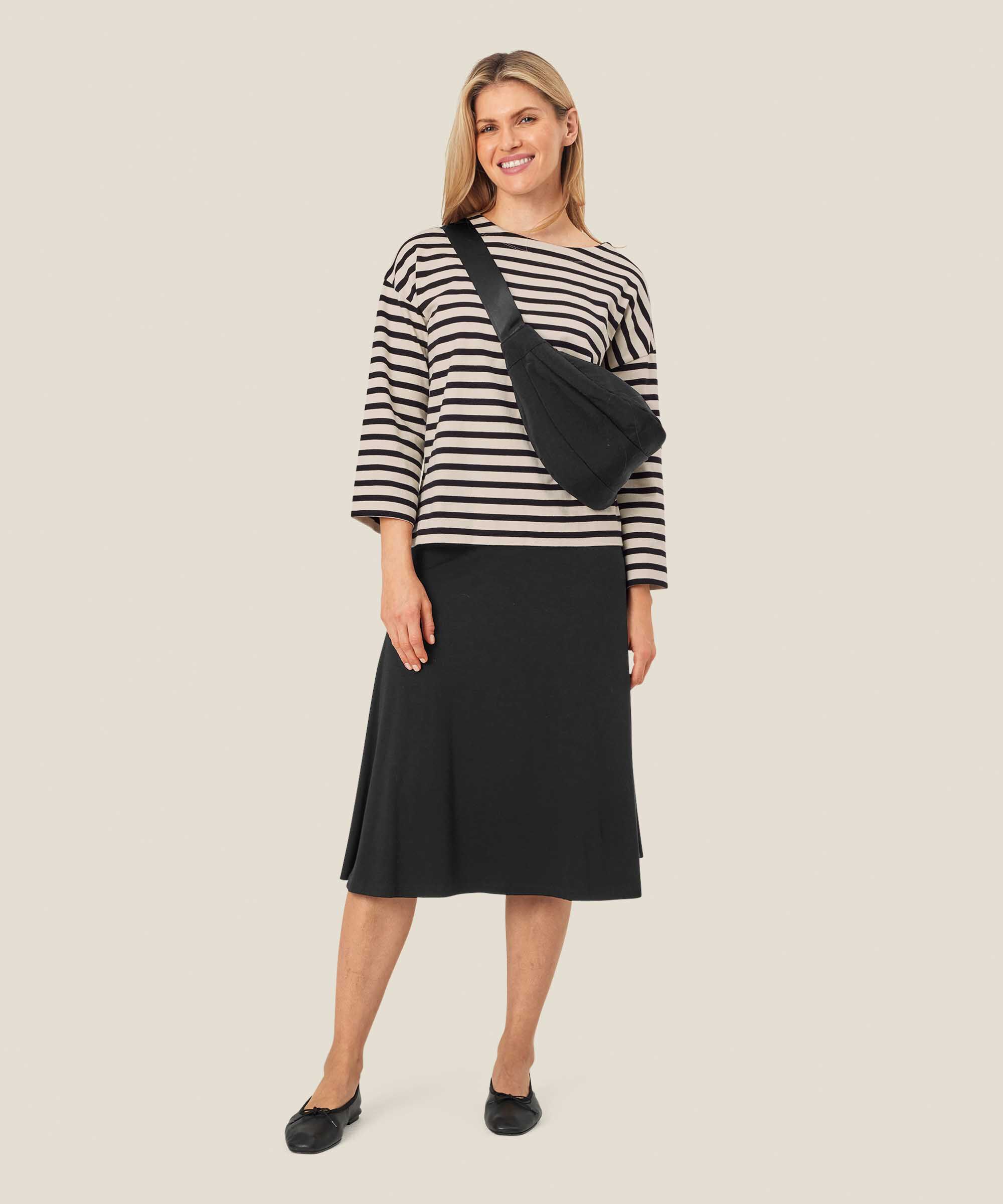 Ralli Taske, Black