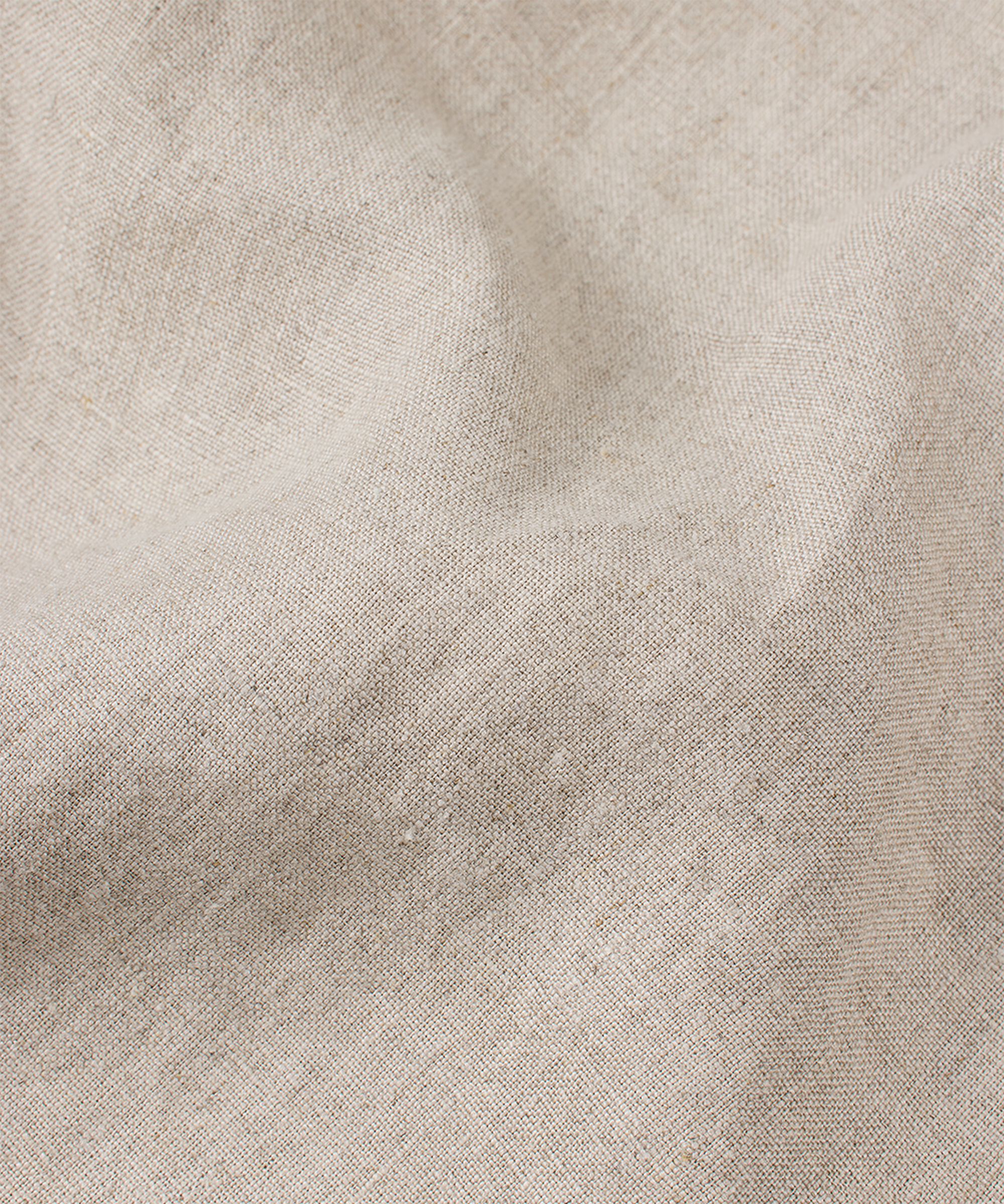 Nipani Kjole, Natural