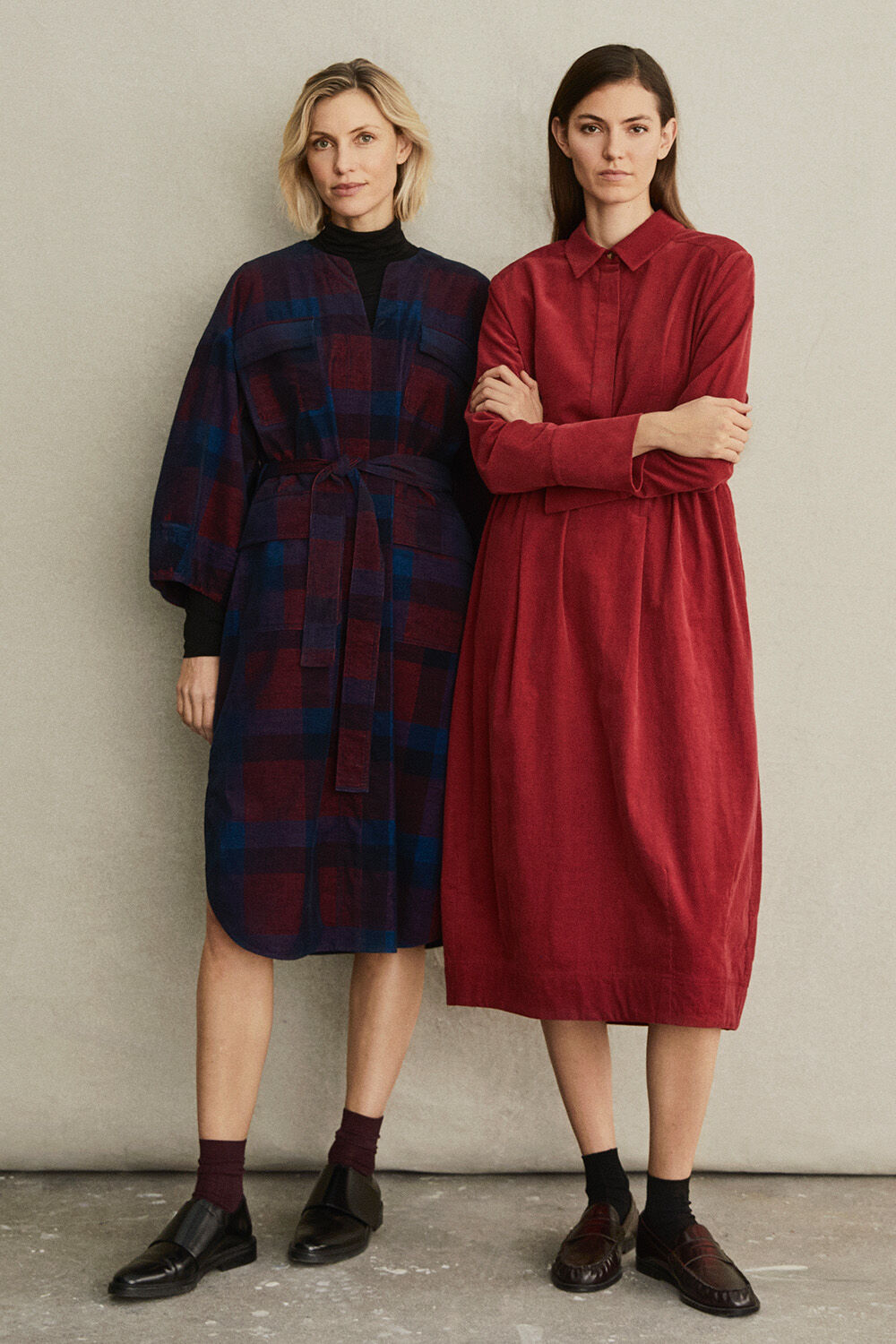 Nyvara Kjole - Dress Blue, Nayo Skjortekjole - Tibetan Red