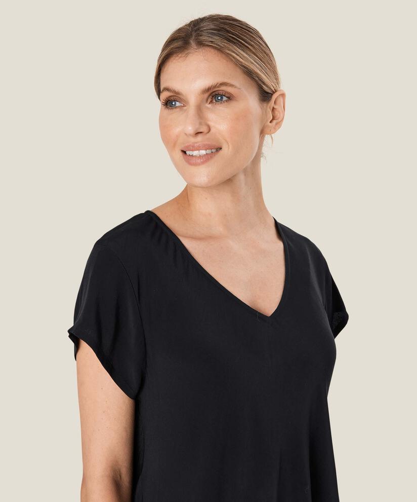 Nebili Kjole, Black