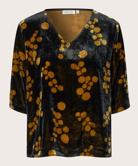 Estela Top, Rubber