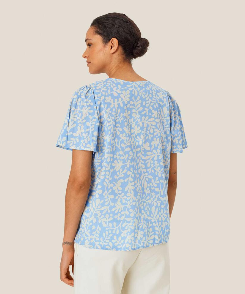 Delphia Top, Della Blue