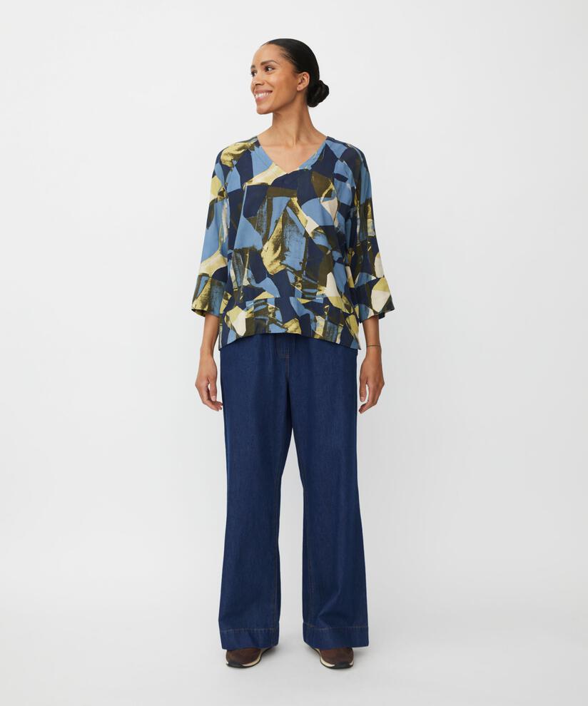 Benika Top, Proven Blue