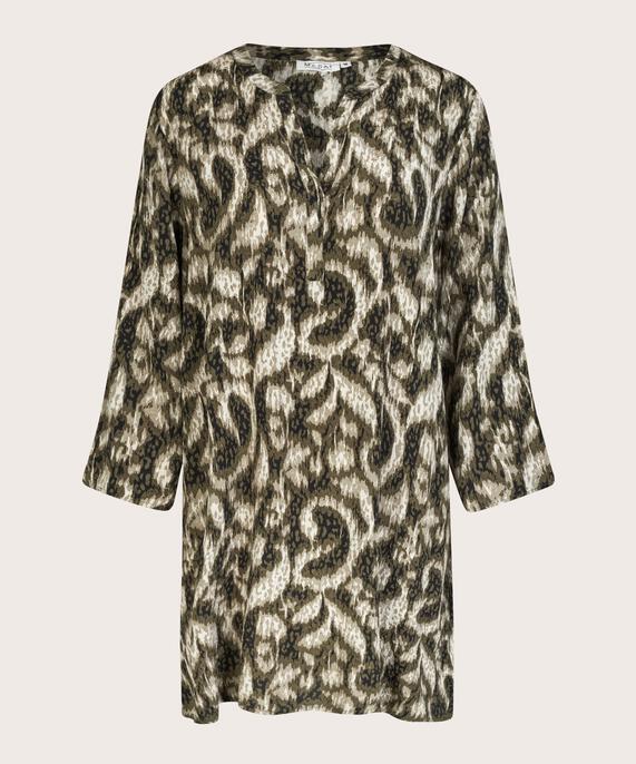 Gali Tunika, Sea Turtle